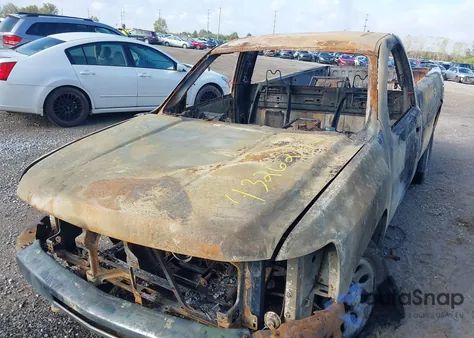 2012 Chevrolet Silverado 1500 Work Truck z USA, uszkodzony, nr VIN 1GCNKPE01CZ295286